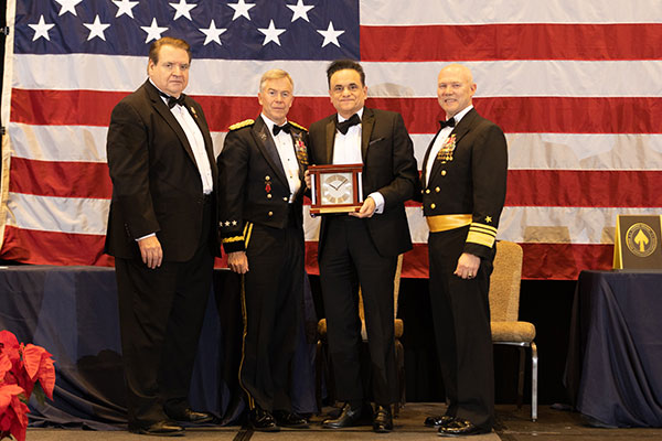 Ross Zafonte receives the 2023 Admiral Charles LeMoyne Distinguished Healthcare Professional Award